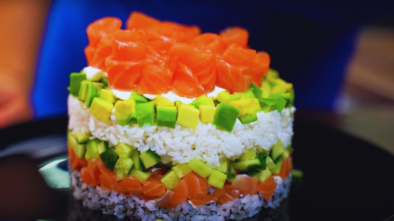 Как приготовить суши торт — видео рецепт