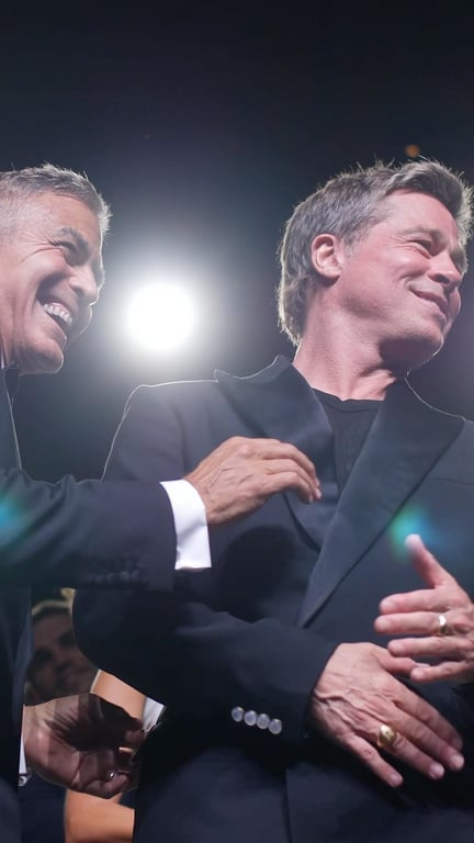 Бред Пітт на Венеційському кінофестивалі. Фото: instagram.com/labiennale