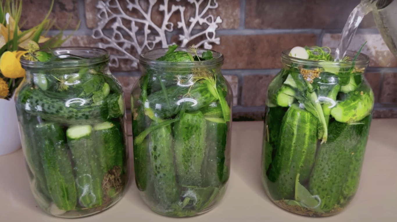 рецепт маринованих огірків