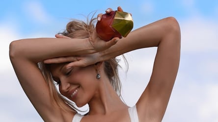 Bella Hadid unveils perfume that will surprise everyone - 285x160