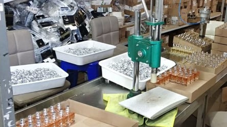 В Одесі викрили фабрики з виготовлення підпільних парфумів - 285x160