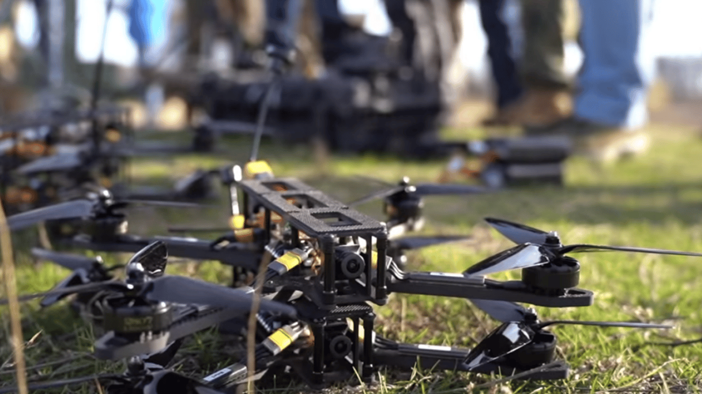 У Міноборони показали, як випробовували нові українські дрони