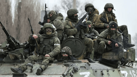 В ISW розповіли, навіщо росіяни розгортають війська на Харківщині - 290x160