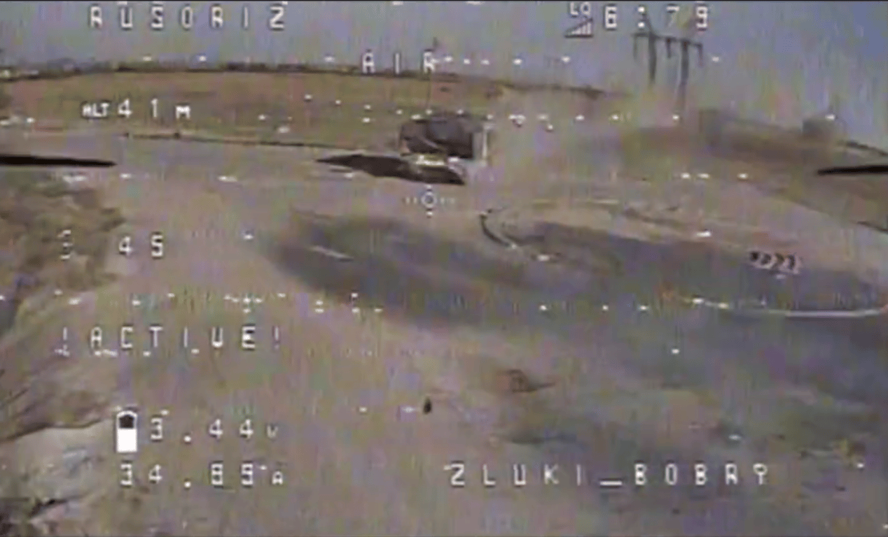 бої дронами відео