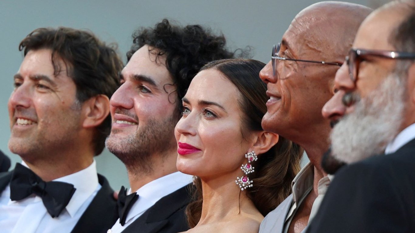 Фильм с Усиком и Джонсоном