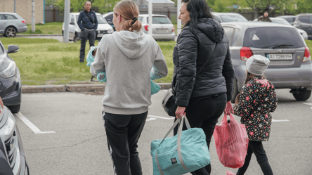 Дитина отримала статус постраждалої від війни: на яку допомогу має право сім’я - 290x166