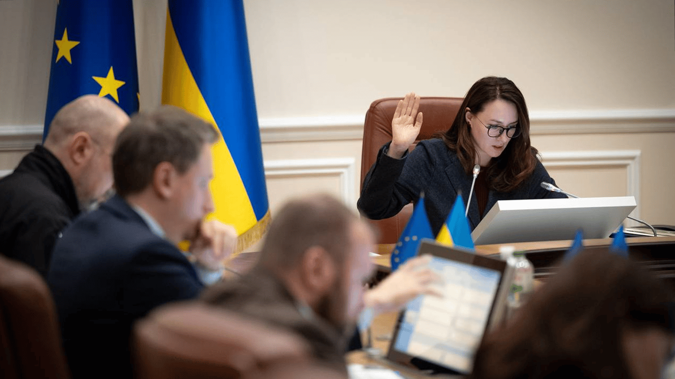 Кабмін схвалив оподаткування посилок та цифрових платформ