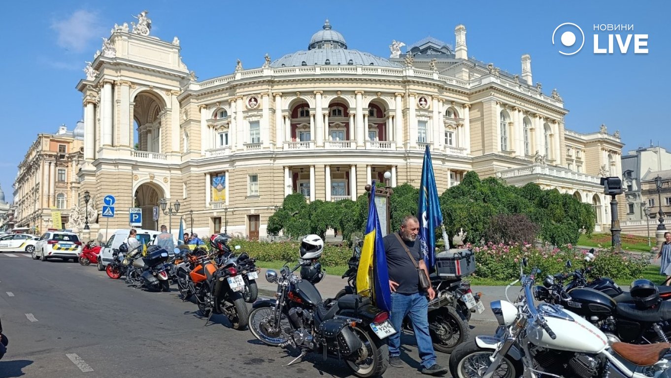 Святковий автопробіг в Одесі