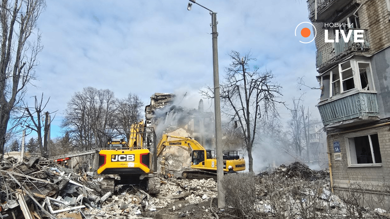 Розбір завалів у Харкові 7 березня