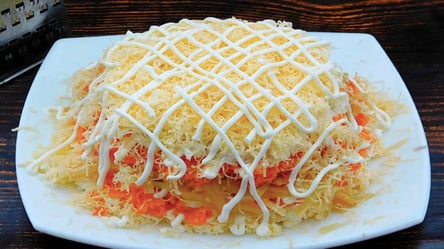 "Французький" салат з морквою та сиром — неможливо зупинитися - 290x166