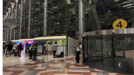 Стюардеса розповіла, як "урвати" авіаквитки за 20 євро - 290x166