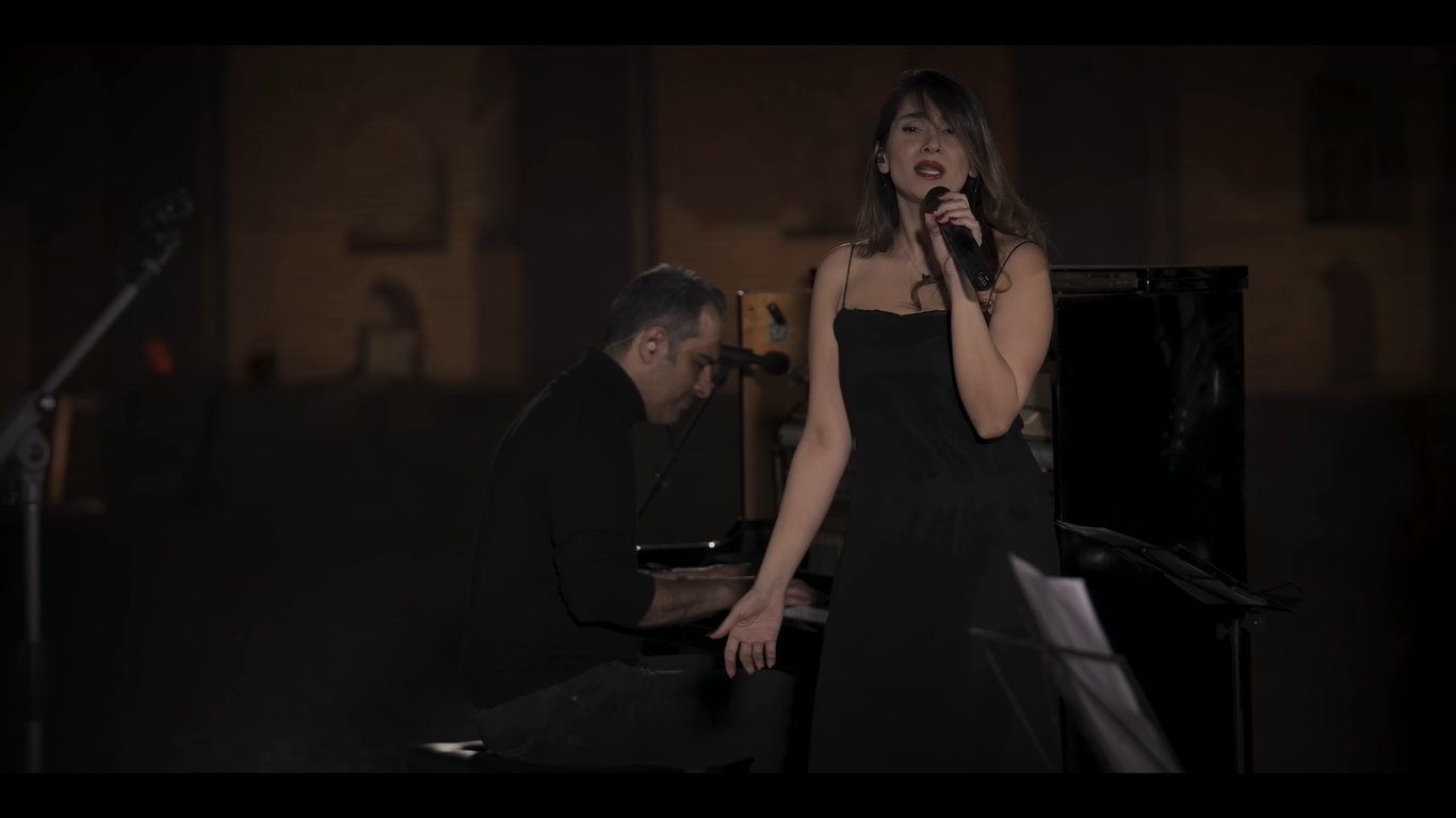 Концерт Парасту Ахмаді. Фото: скриншот