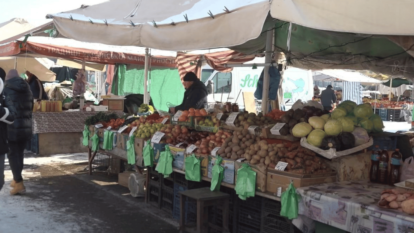 Морози диктують свої правила — ціни на овочі на одеському ринку