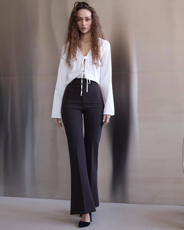 З чим носити штани у стилі 70-х