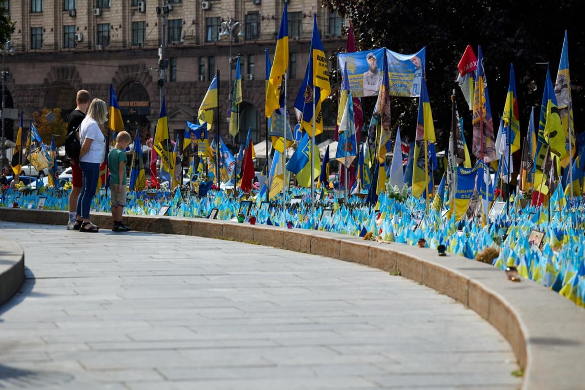 День пам'яті захисників та захисниць України — Зеленський звернувся до українців - фото 8