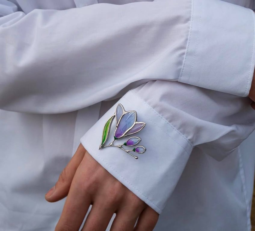 Брошки підкорюють тренди 2025 року