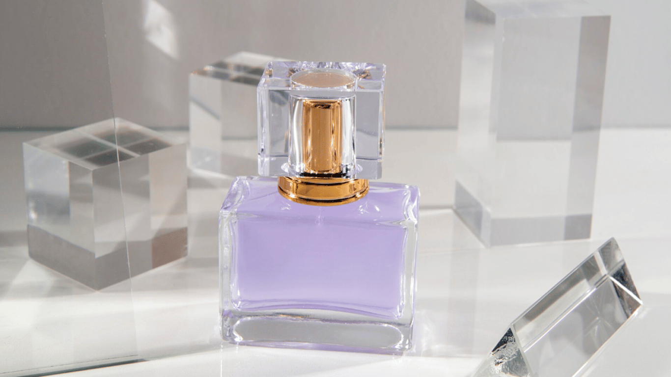 Летние духи от Dior: культовые ароматы, не выходящие из моды