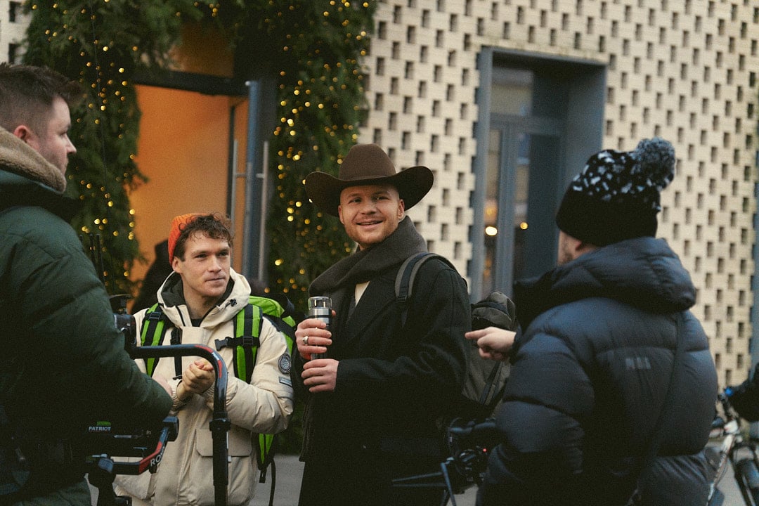 Український співар Влад Дарвін