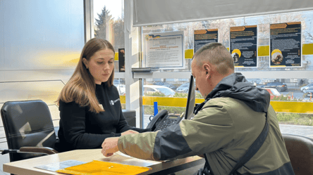 Смена места регистрации в 25 лет: инструкция по визиту в ТЦК и ЦПАУ - 285x160