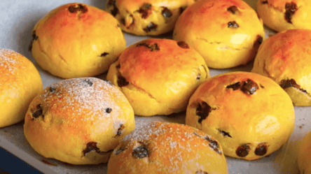 "Чудо булочки" из творога, которые не черствеют днями — рецепт - 285x160