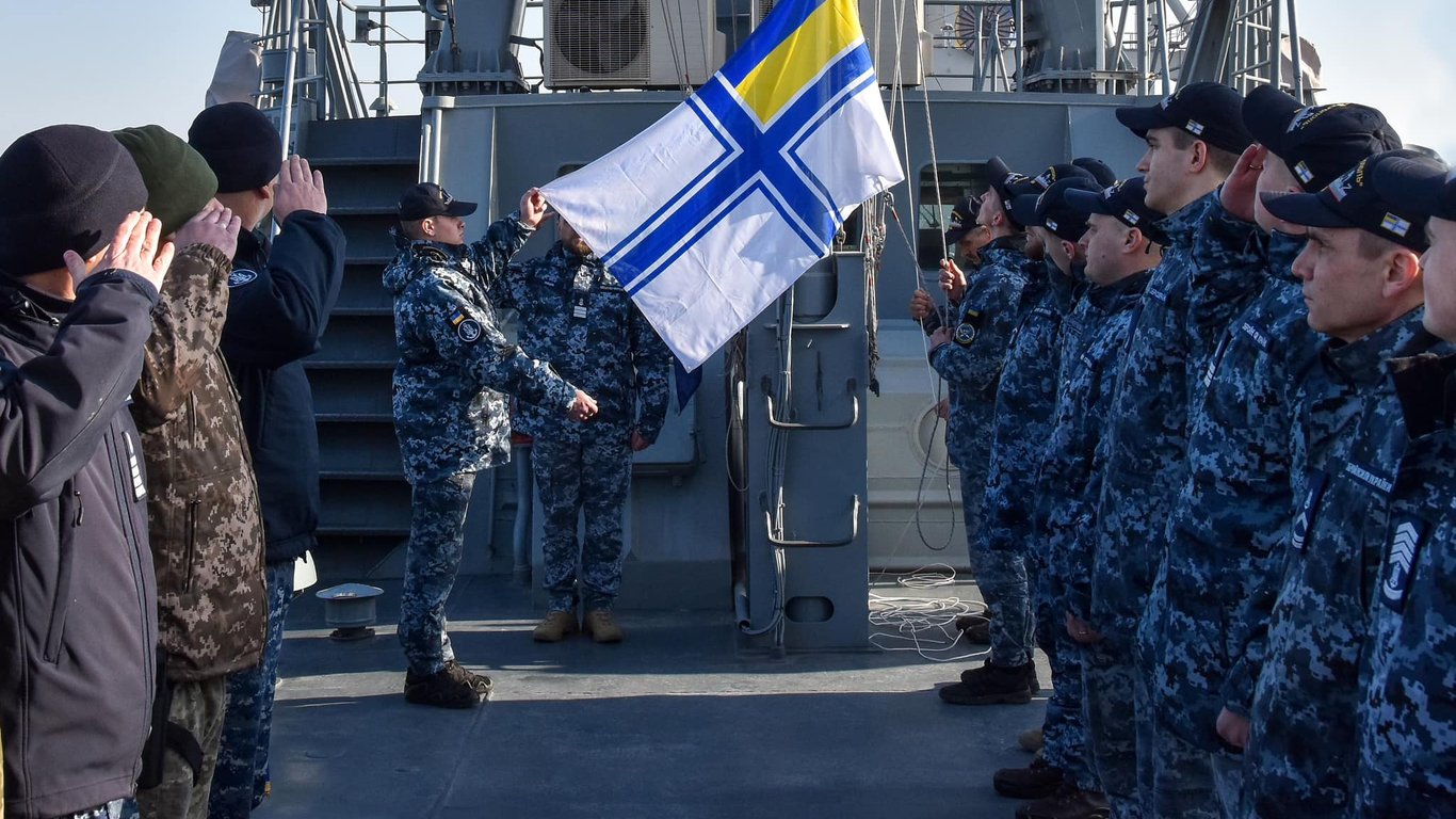 Захист від російської агресії: військові моряки отримали нагороди