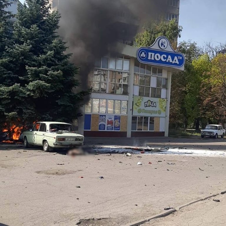 Росіяни атакували цивільні авто у Краматорську: є загиблий - фото 1