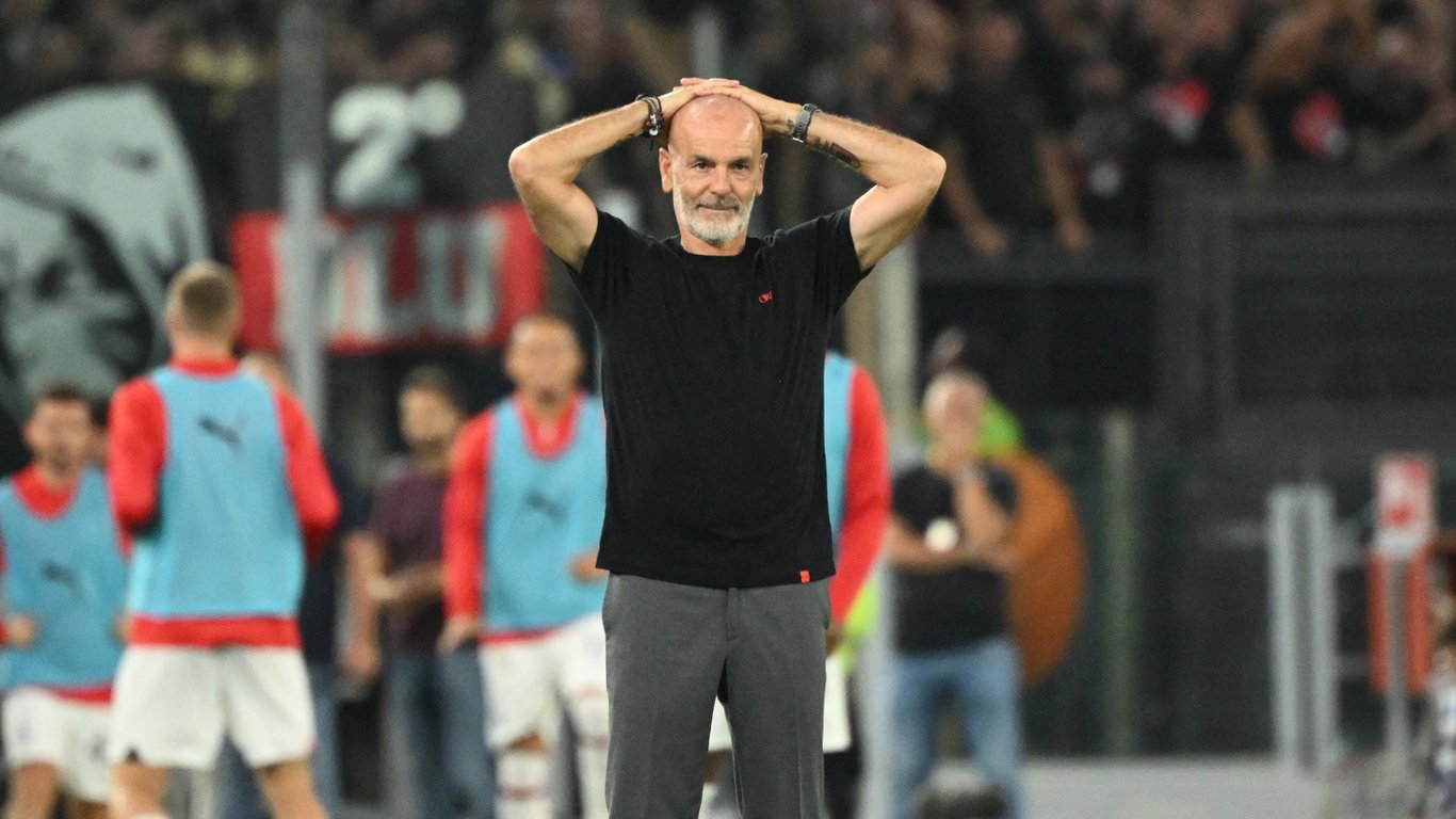 Пиоли на грани увольнения: "Милан" нашел замену тренеру