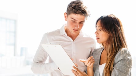 Зареєстрований родич у квартирі — чи можливо виписати без згоди - 285x160