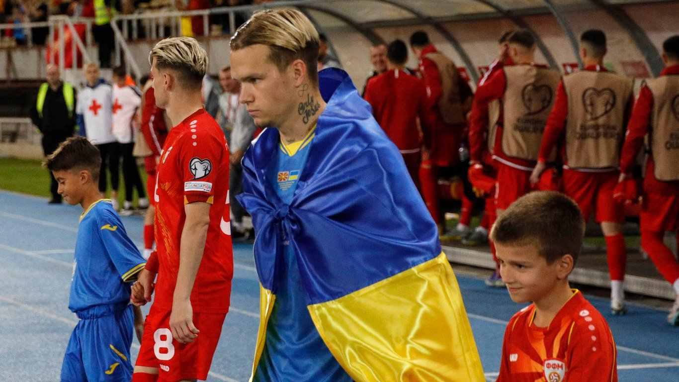 Украинские болельщики назвали "Льва матча" против Северной Македонии