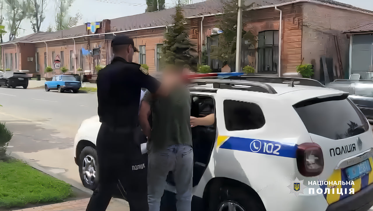 Сокирою по голові — житель Миколаївщини жорстоко вбив стареньку - фото 2