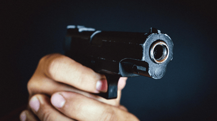 На Одещині депутат погрожував військовим зброєю — вирок суду - 290x166