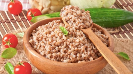 Гречка получится в разы вкуснее: вот что нужно добавить во время варки - 285x160