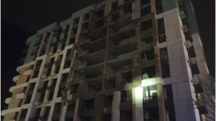 Russia shells a high-rise building in Odesa region — one killed - 285x160