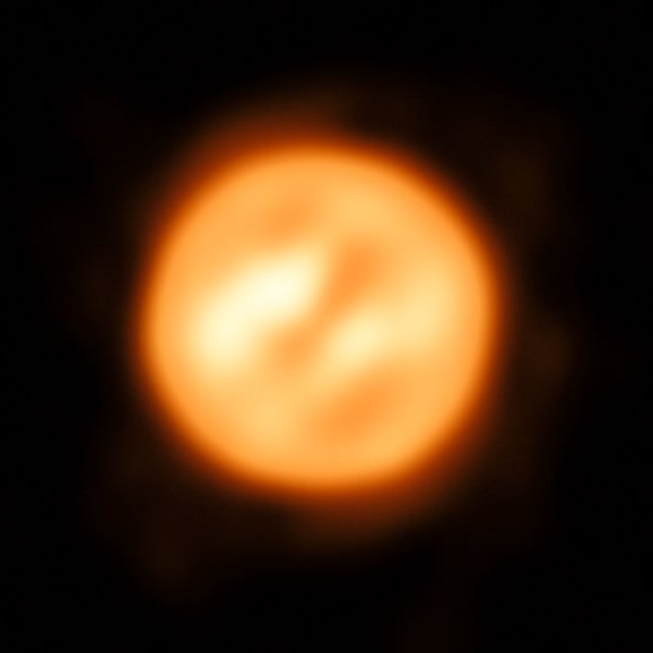 Изображение звезды Антарес