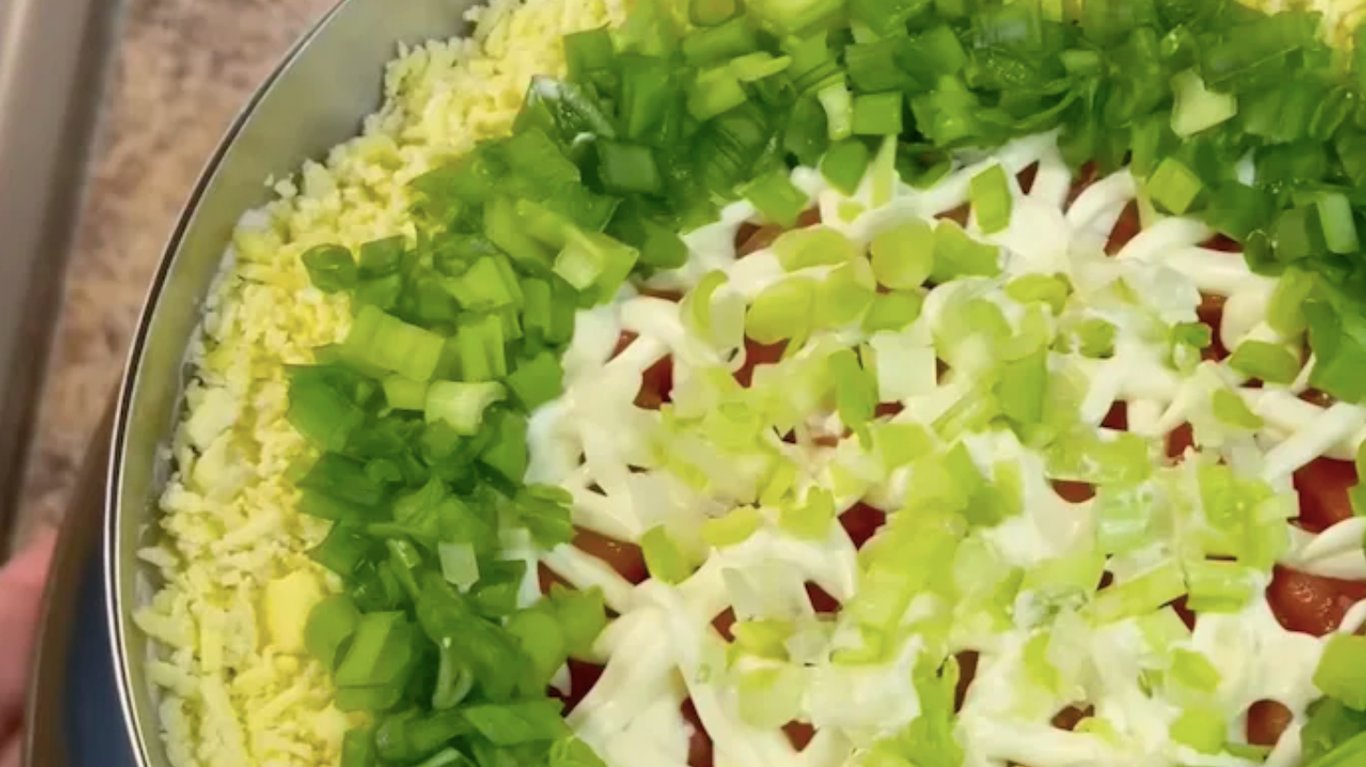 смачний оселедець під новою шубою