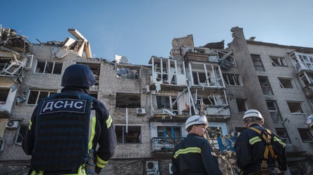 Глава ОВА рассказал, почему в Покровске пострадали полицейские и спасатели - 285x160