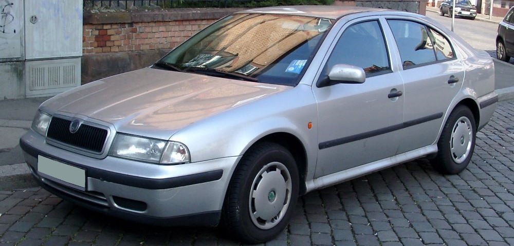 Какие подержанные автомобили в хорошем состоянии можно купить в Германии за 1000 евро - фото 5