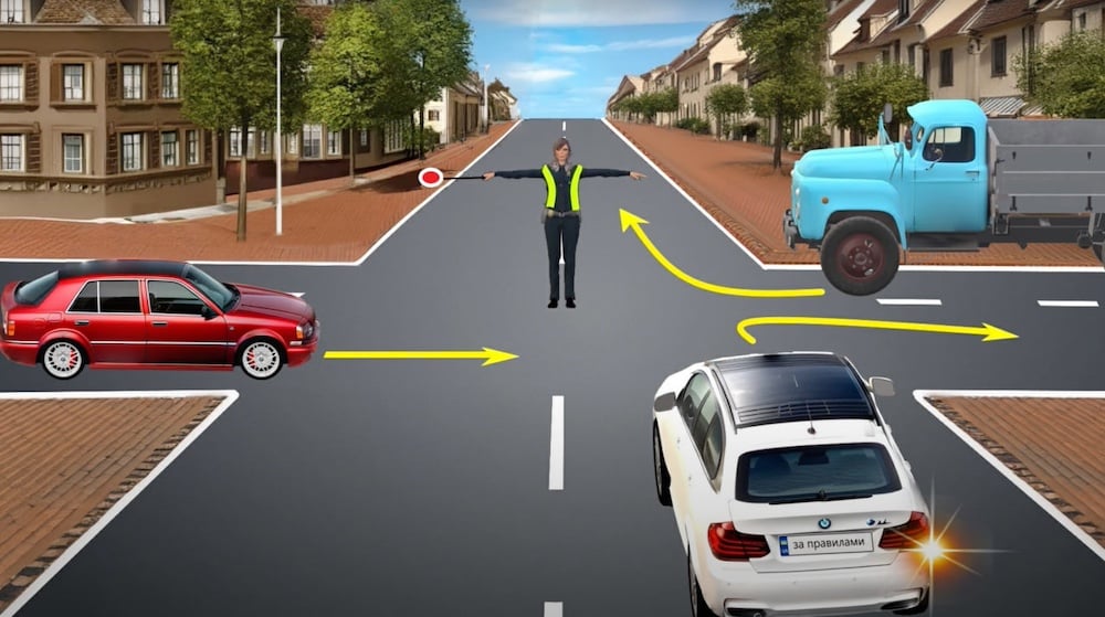 Тест з ПДР: хто може проїхати перехрестя?