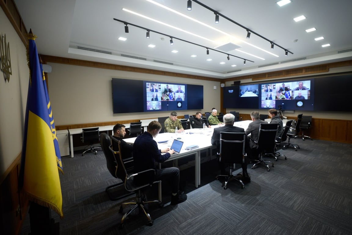 Зеленський провів онлайн-зустріч з представниками Трампа