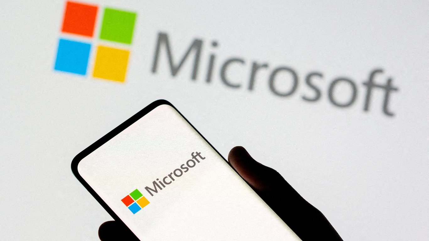 Афіна: Microsoft розробляє власний чіп на основі штучного інтелекту