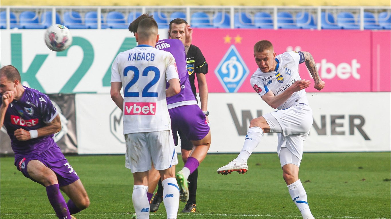 Віталій Буяльський