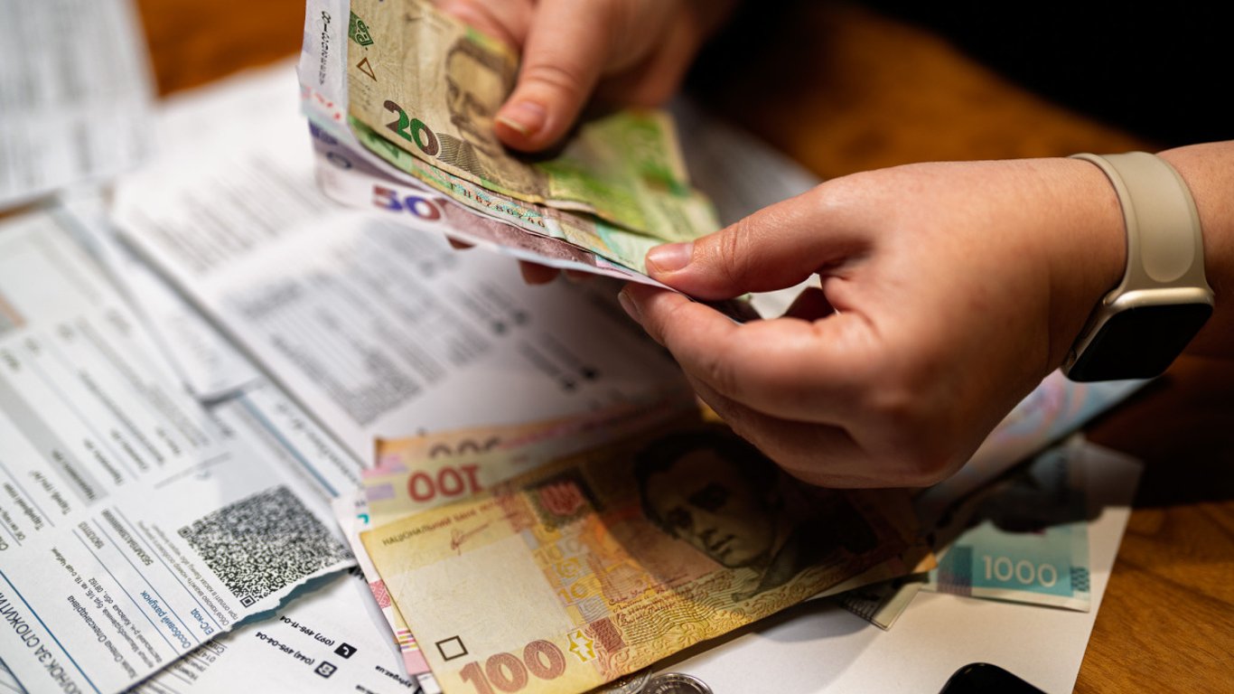 Тарифи на газ, світло і воду: скільки платитимуть українці з 1 жовтня