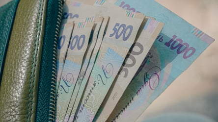 Пенсія у 17,5 тис. грн — хто з українців має право у 2025 році - 285x160