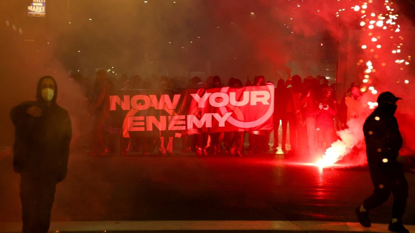 Массовые антиолимпийские протесты в Милане