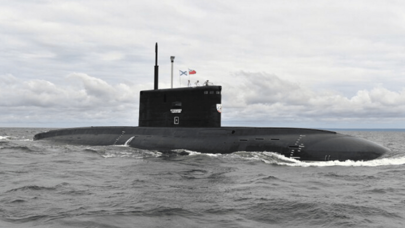 В Черном море подводный корабль РФ: сколько "Калибров" на борту