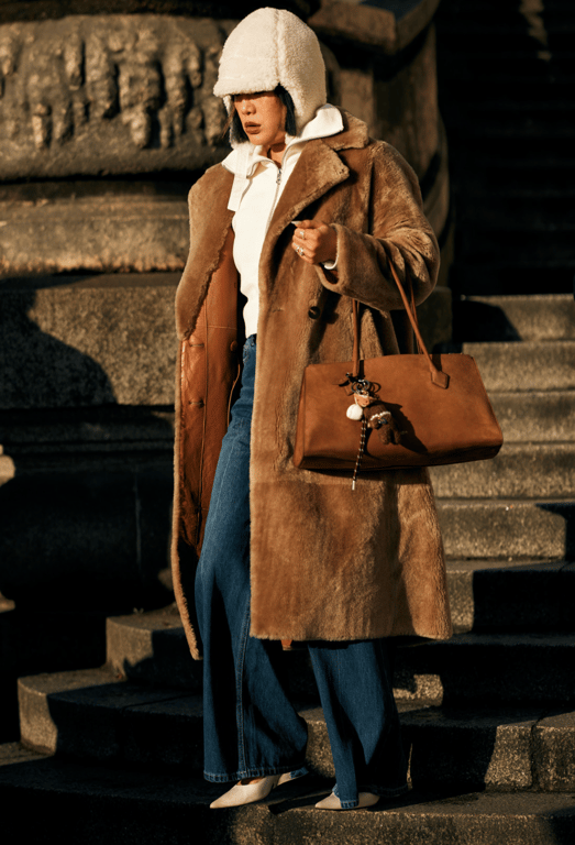 В трендах 2025 року замшеві сумки