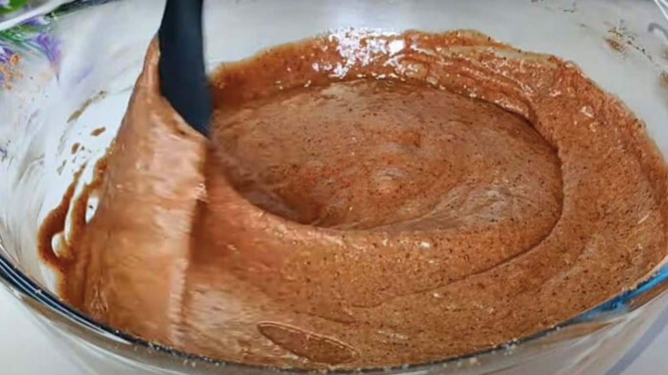 торт Анна — вологий без пропитки, дешевий, але дуже смачний