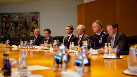 Переговори у Берліні — Віткофф висловився та заявив про прогрес - 290x166