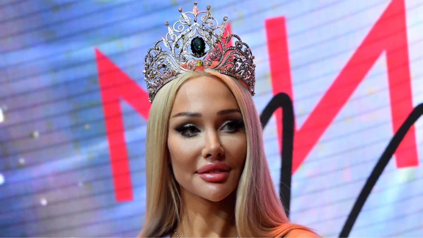 "Надувная кукла": новоиспеченную "Мисс Москва" высмеяли в соцсетях