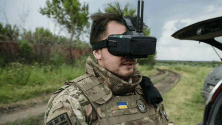 "Азов" шукає аналітиків розвідки — платять високу зарплату - 290x160